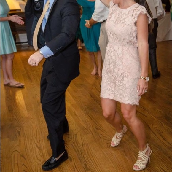 BCBGeneration Pink Lace Dress Size 2 - Picture 6 of 8